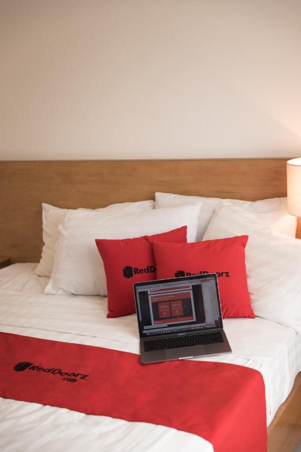 RedDoorz Bao Lam Hotel Ho Chi Minh-stad Buitenkant foto